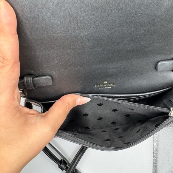 EUC Kate Spade Floral Crossbody - Picture 4 of 5